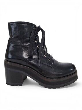 Steve Madden Black Leather Boots 8.5 Mid Calf Combat Lug Sole Shiny Zipper Laces